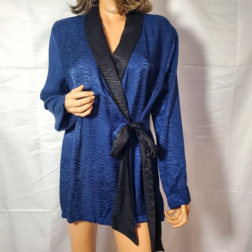 Victoria's Secret Women's Short Robe Smoking Jacket Blue Black Tiger M/L